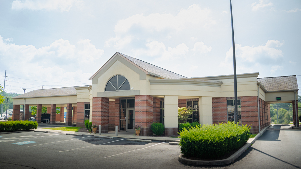 Exterior of the front of the Jacksboro branch